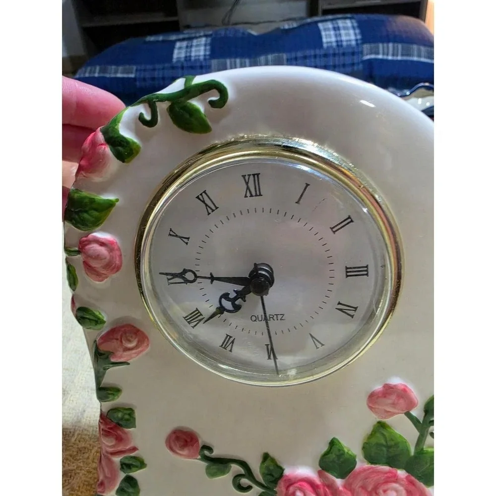 Vintage Ceramic Pink Rose Mantel Clock Roman Numeral Quartz Cottagecore Decor